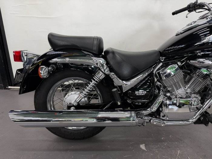 2008 Suzuki VL250 (LC250 INTRUDER) Black
