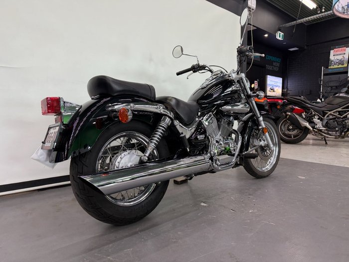 2008 Suzuki VL250 (LC250 INTRUDER) Black