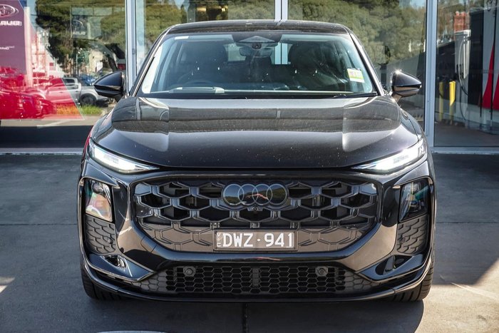 2025 Audi Q3 TFSI 110kW Launch Edition
