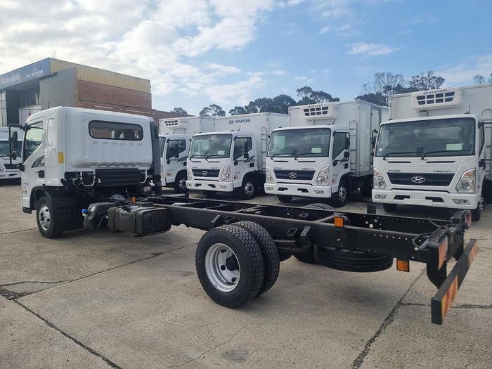 2025 Hyundai Mighty EX8