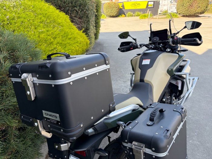 2023 CFMOTO 800MT LIMITED EDITION Beige