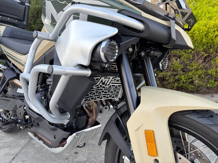 2023 CFMOTO 800MT LIMITED EDITION Beige