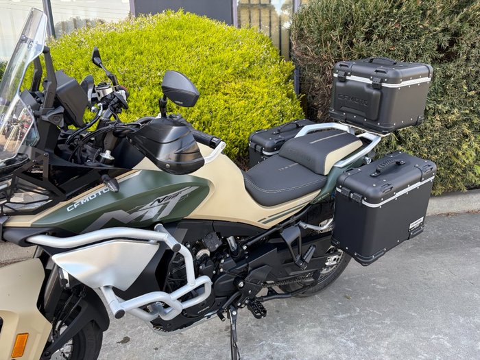2023 CFMOTO 800MT LIMITED EDITION Beige