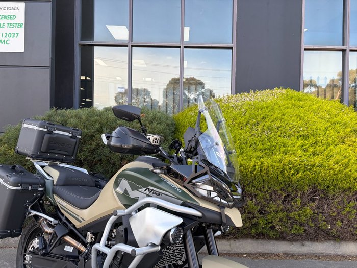 2023 CFMOTO 800MT LIMITED EDITION Beige