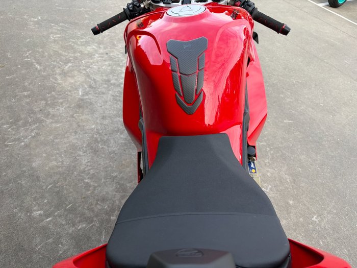 2022 DUCATI STREETFIGHTER V4 Red