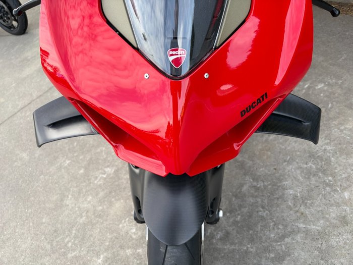 2022 DUCATI STREETFIGHTER V4 Red
