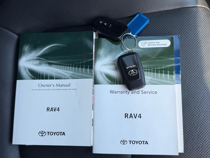 2022 Toyota RAV4 Cruiser