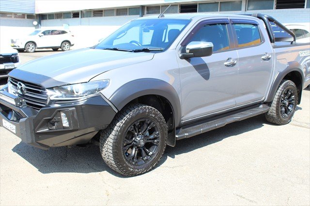 2022 Mazda BT-50 Thunder