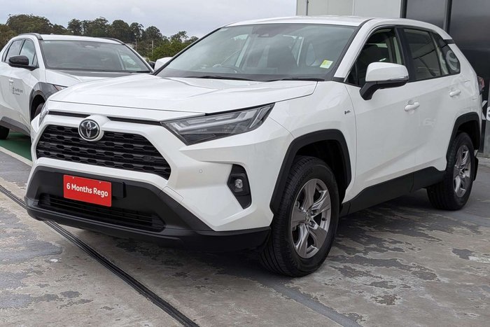 2025 Toyota RAV4 GX