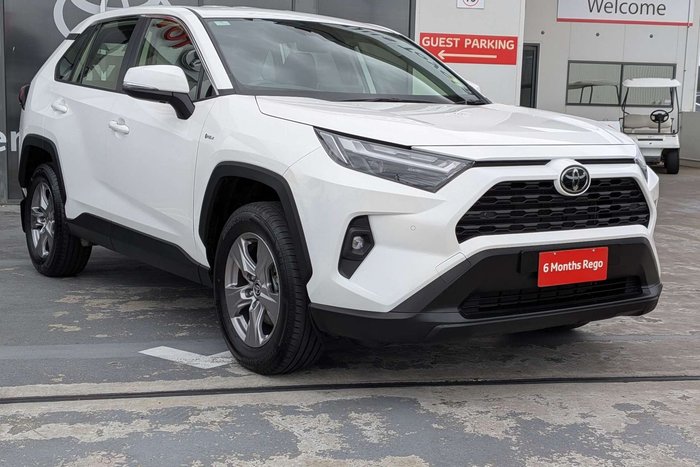 2025 Toyota RAV4 GX