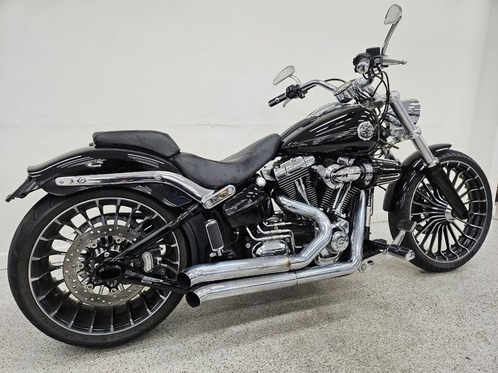 2015 Harley-davidson FXSB SOFTAIL BREAKOUT Black