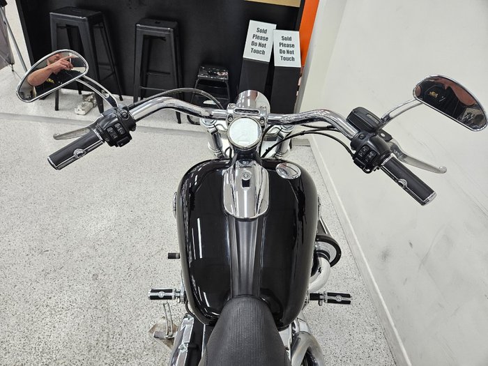 2015 Harley-davidson FXSB SOFTAIL BREAKOUT Black