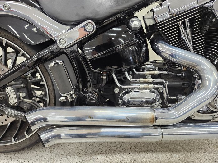 2015 Harley-davidson FXSB SOFTAIL BREAKOUT Black