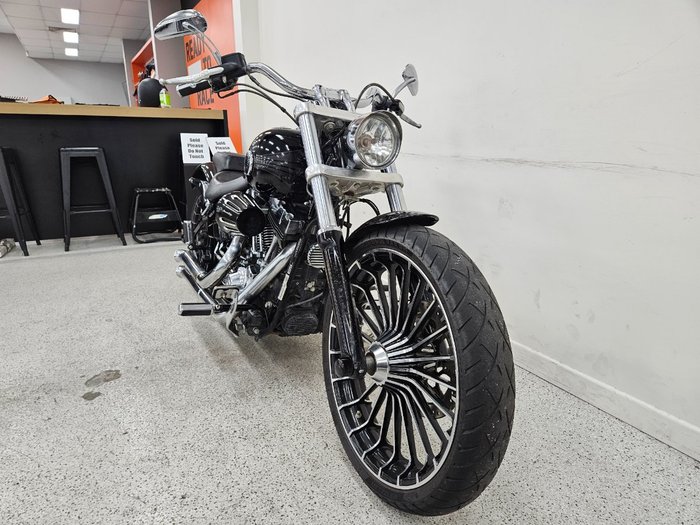 2015 Harley-davidson FXSB SOFTAIL BREAKOUT Black