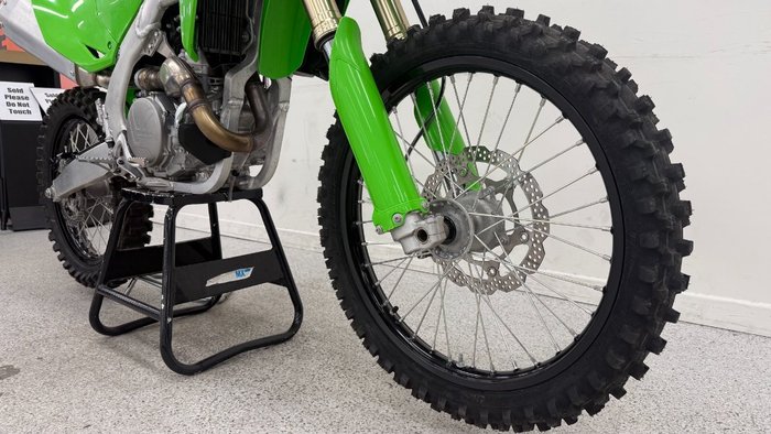 2025 Kawasaki KX450 Green
