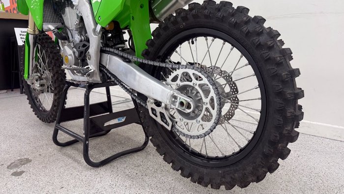 2025 Kawasaki KX450 Green