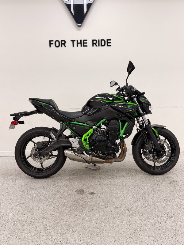 2025 Kawasaki Z650L (LAMS) Black