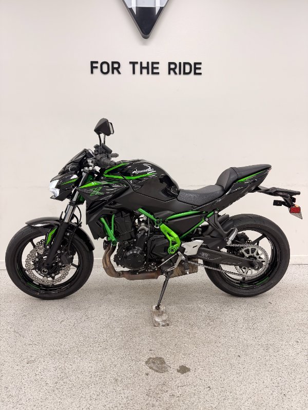 2025 Kawasaki Z650L (LAMS) Black