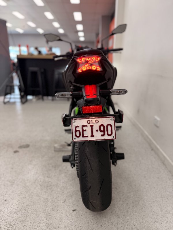 2025 Kawasaki Z650L (LAMS) Black