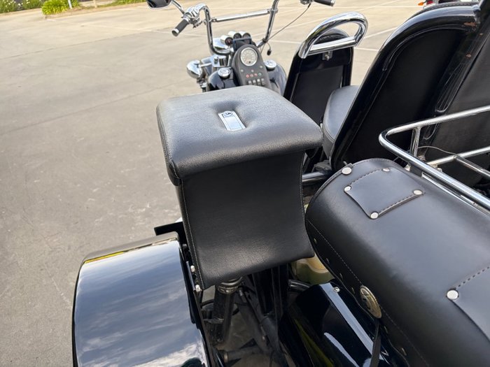 2021 CAM TRIKE 2021 CAM TRIKE 1800CC CUSTOM CRUISER Black