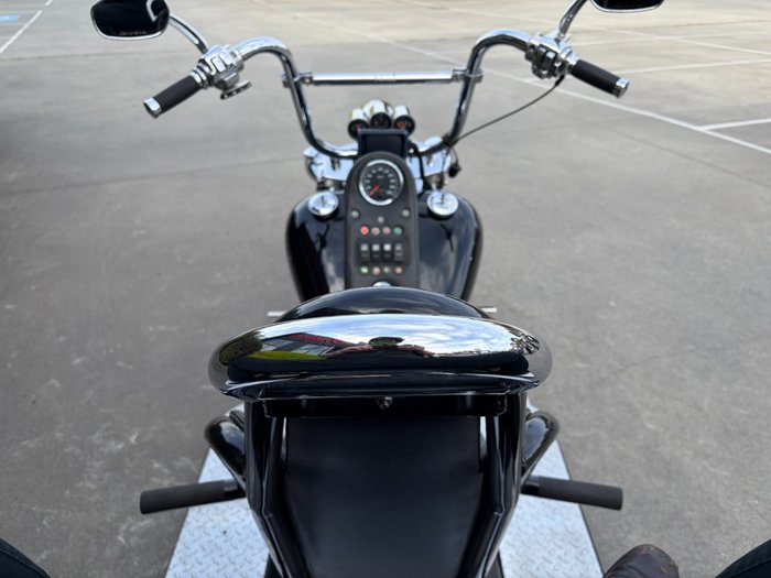 2021 CAM TRIKE 2021 CAM TRIKE 1800CC CUSTOM CRUISER Black