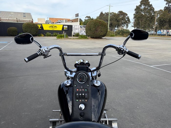 2021 CAM TRIKE 2021 CAM TRIKE 1800CC CUSTOM CRUISER Black
