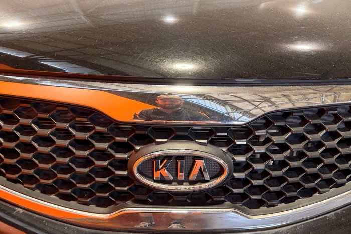 2011 Kia Sorento SLi