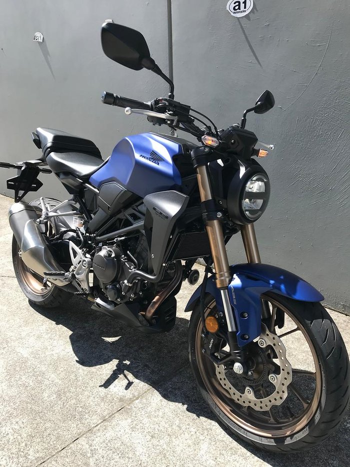 2023 Honda CB300R (CB300RA)