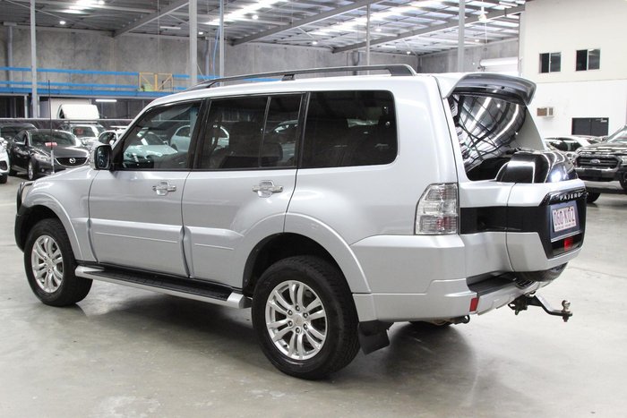 2014 Mitsubishi Pajero