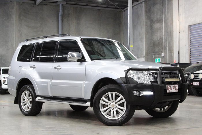 2014 Mitsubishi Pajero