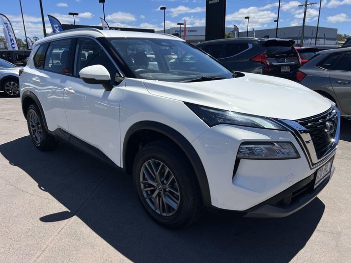2024 Nissan X-TRAIL ST