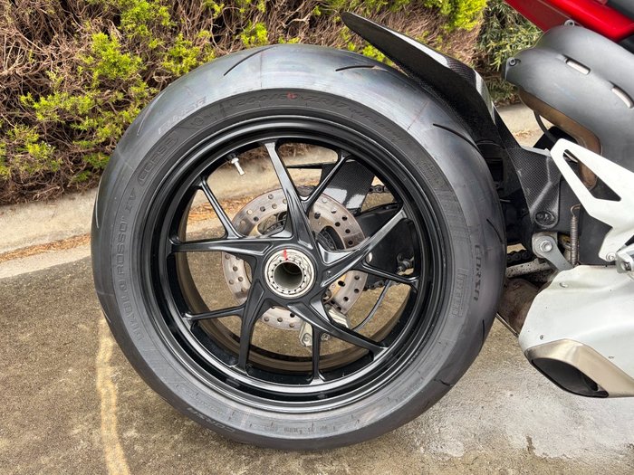 2019 DUCATI PANIGALE V4 Red