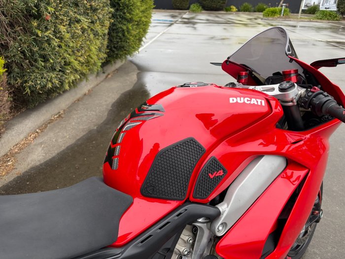 2019 DUCATI PANIGALE V4 Red