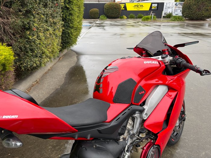 2019 DUCATI PANIGALE V4 Red