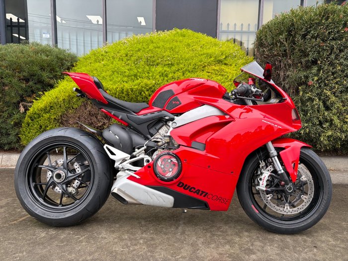 2019 DUCATI PANIGALE V4 Red