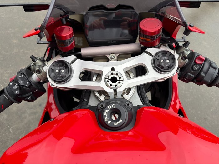 2019 DUCATI PANIGALE V4 Red