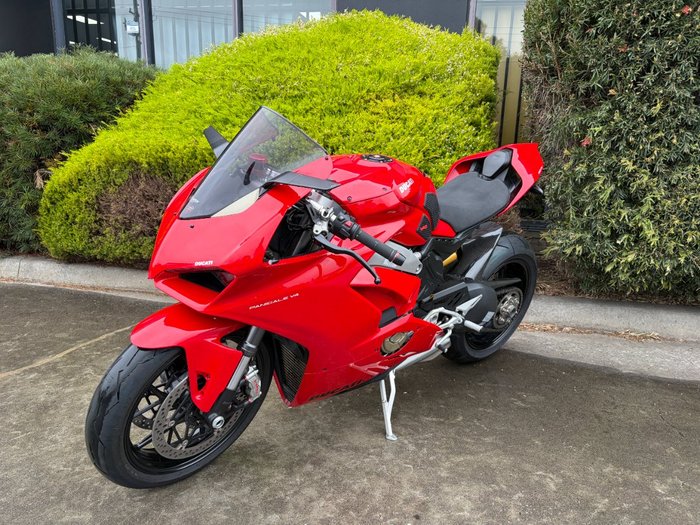 2019 DUCATI PANIGALE V4 Red