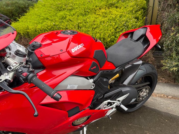 2019 DUCATI PANIGALE V4 Red
