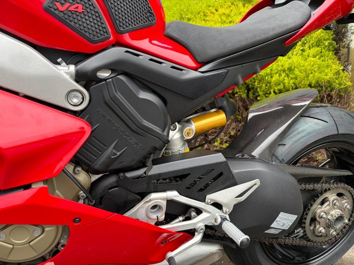 2019 DUCATI PANIGALE V4 Red