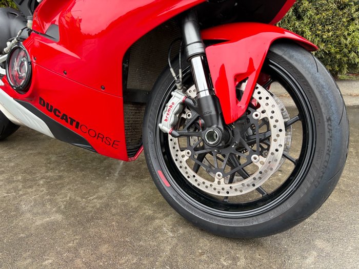 2019 DUCATI PANIGALE V4 Red