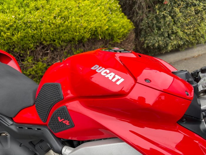 2019 DUCATI PANIGALE V4 Red