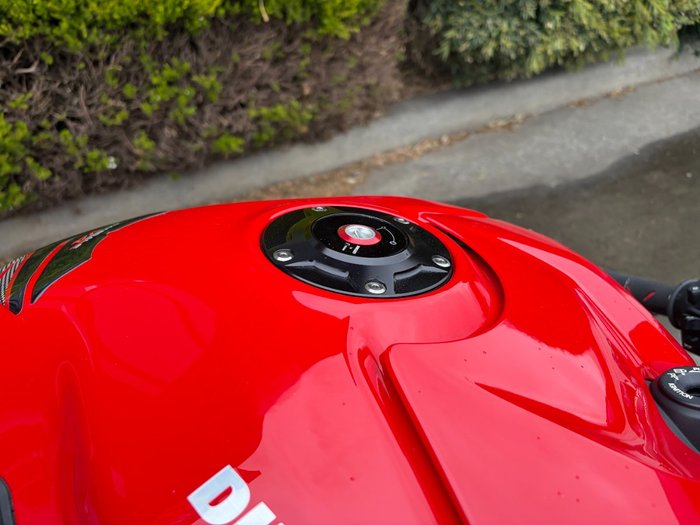 2019 DUCATI PANIGALE V4 Red