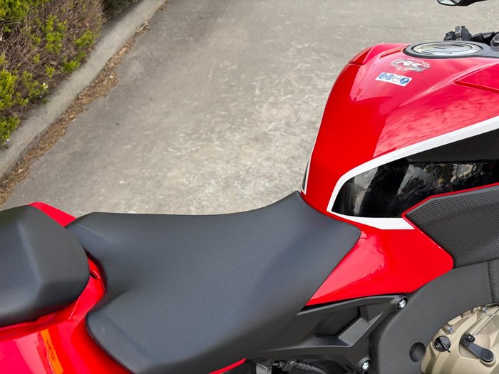 2017 Honda CBR1000RR (FIREBLADE) ABS Red