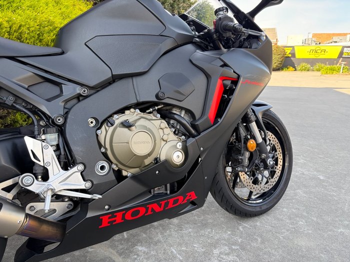 2017 Honda CBR1000RRA (FIREBLADE) ABS Black
