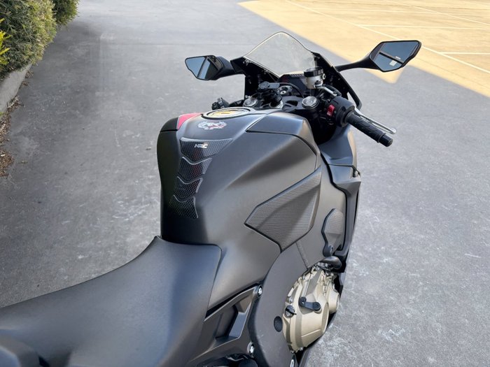 2017 Honda CBR1000RRA (FIREBLADE) ABS Black