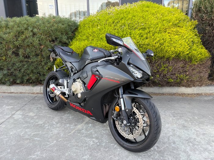 2017 Honda CBR1000RRA (FIREBLADE) ABS Black