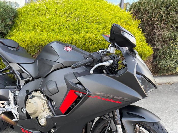 2017 Honda CBR1000RRA (FIREBLADE) ABS Black