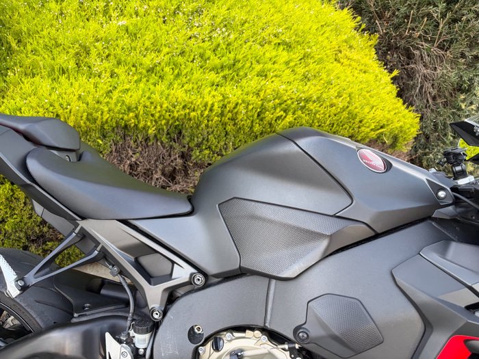2017 Honda CBR1000RRA (FIREBLADE) ABS Black