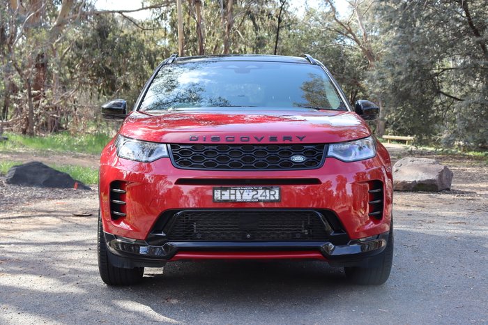 2024 Land Rover Discovery Sport P300e Dynamic SE