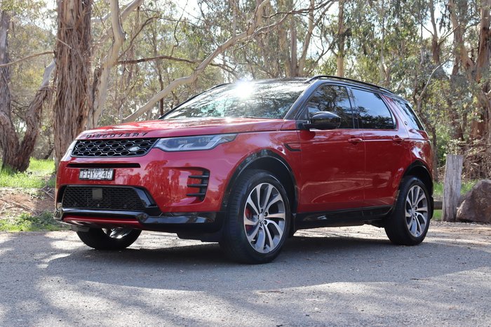 2024 Land Rover Discovery Sport P300e Dynamic SE